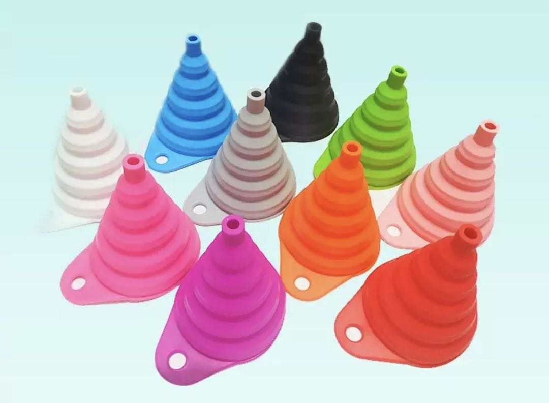 Foldable Silicone Funnel (pack of 3 )