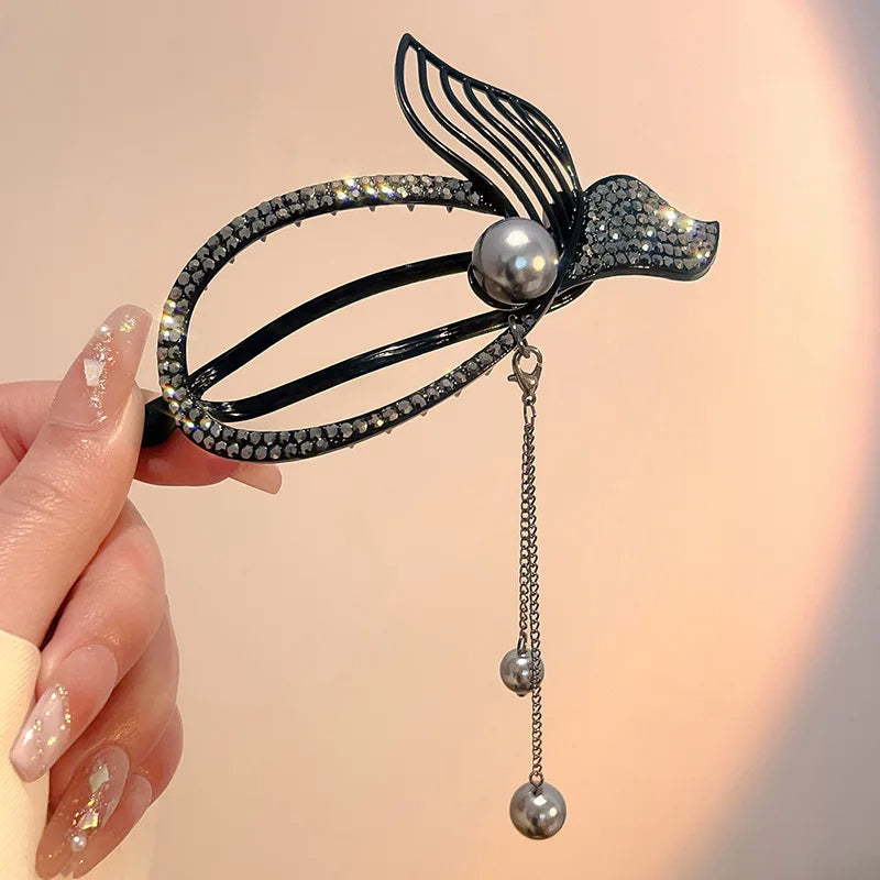 Elegant Pearl Tassel Hair Clip